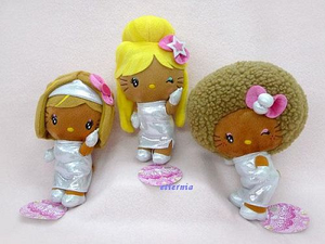 Yazima Beauty Salon Hello Kitty plush.png